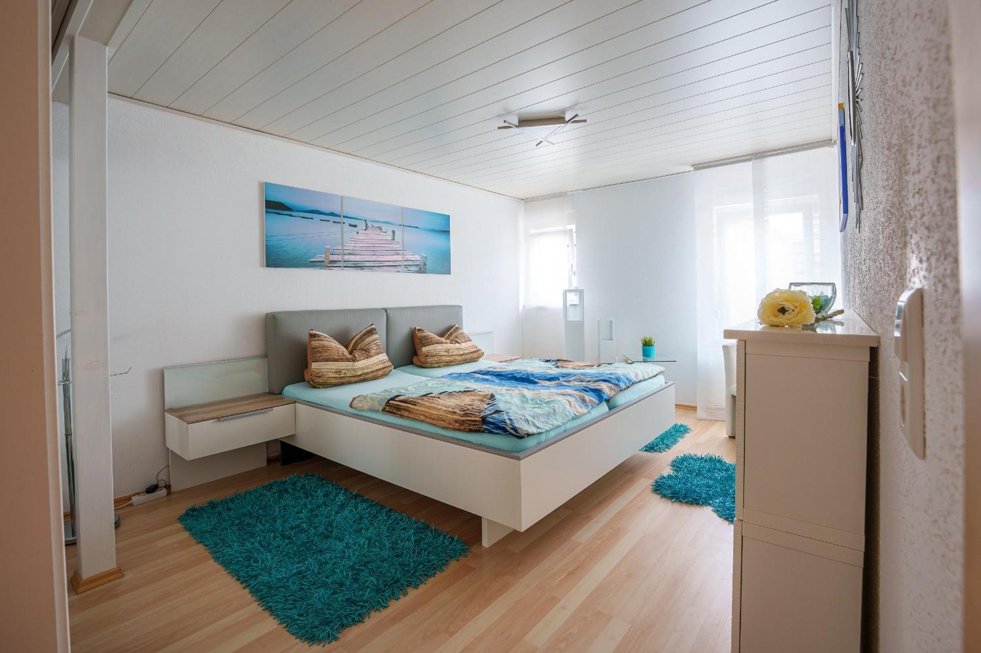 Wilhelm Appartements 100Qm Im Zentrum Brackenheim Naehe Tripsdrill Экстерьер фото